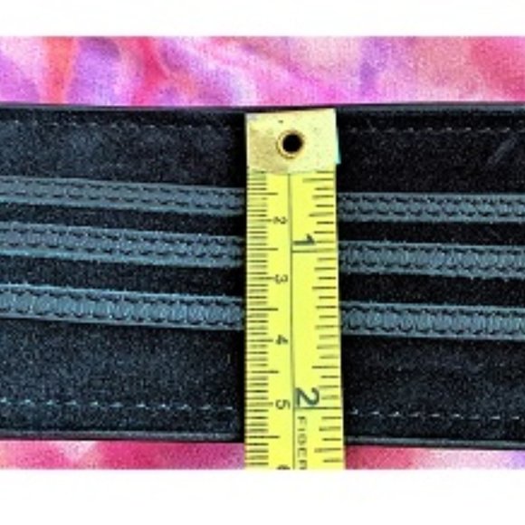 Black Leather and Suede Belt - Picture 5 of 6